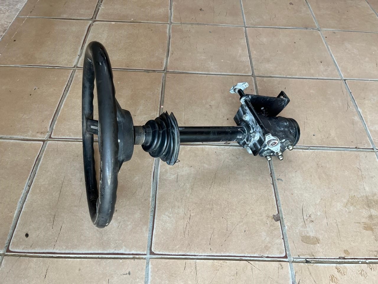 Eaton Char-Lynn Hydraulic Orbital Steering Control Valve 241-5031-002 - Image 5