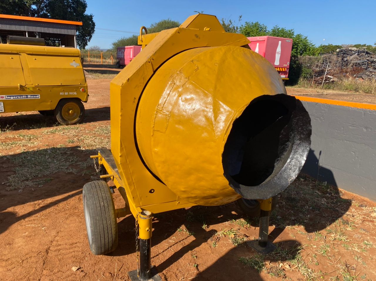 Concrete Mixer - Image 3