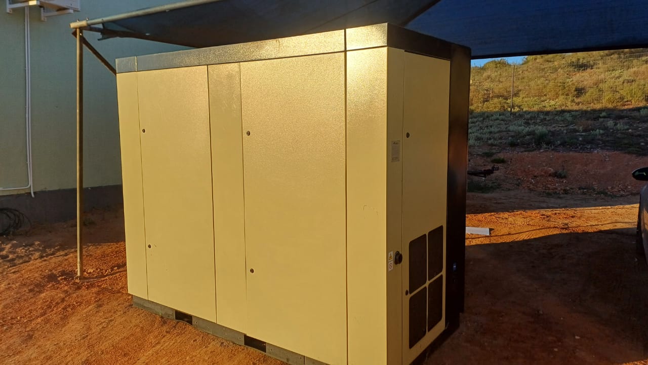 2011 Ingersoll Rotary Screw Air Compressor 75kW / 450CFM / 7,5 Bar - Image 3