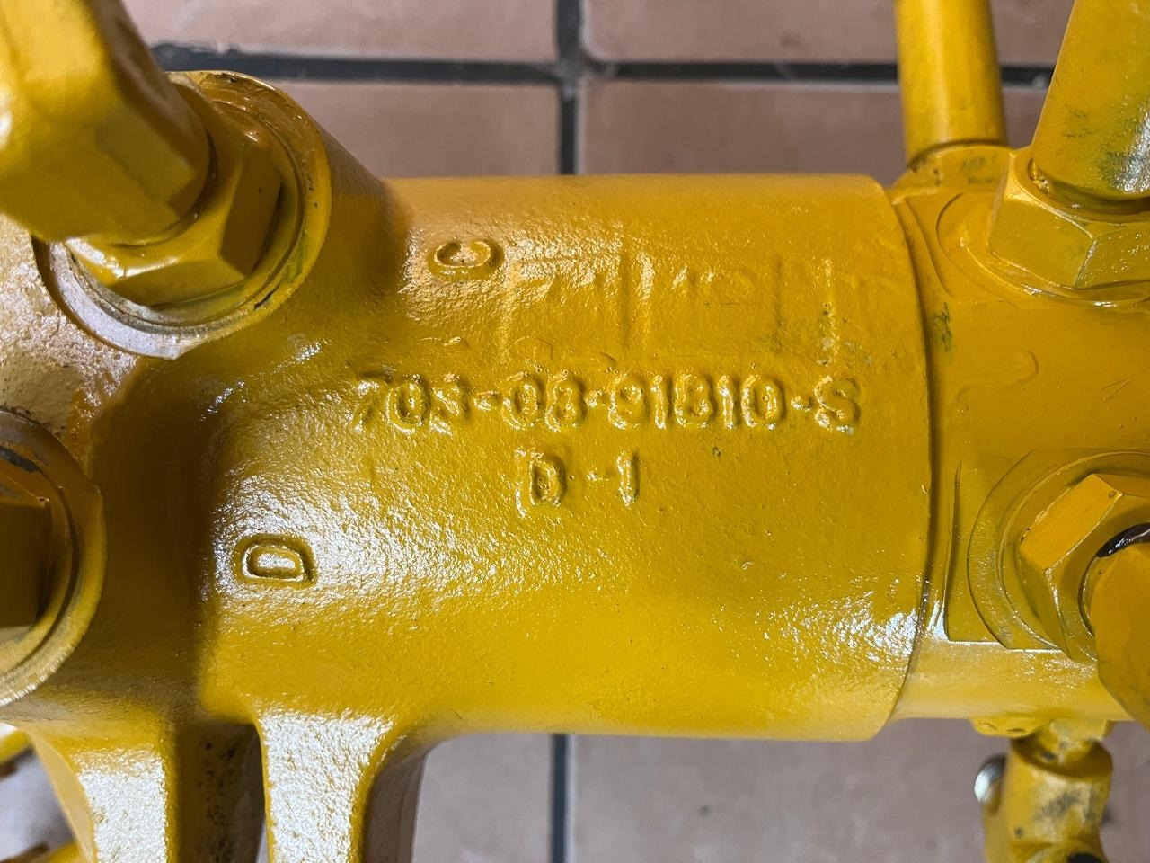 Komatsu Excavator Swivel Center Joint Rotor 703-08-91810 - Image 6