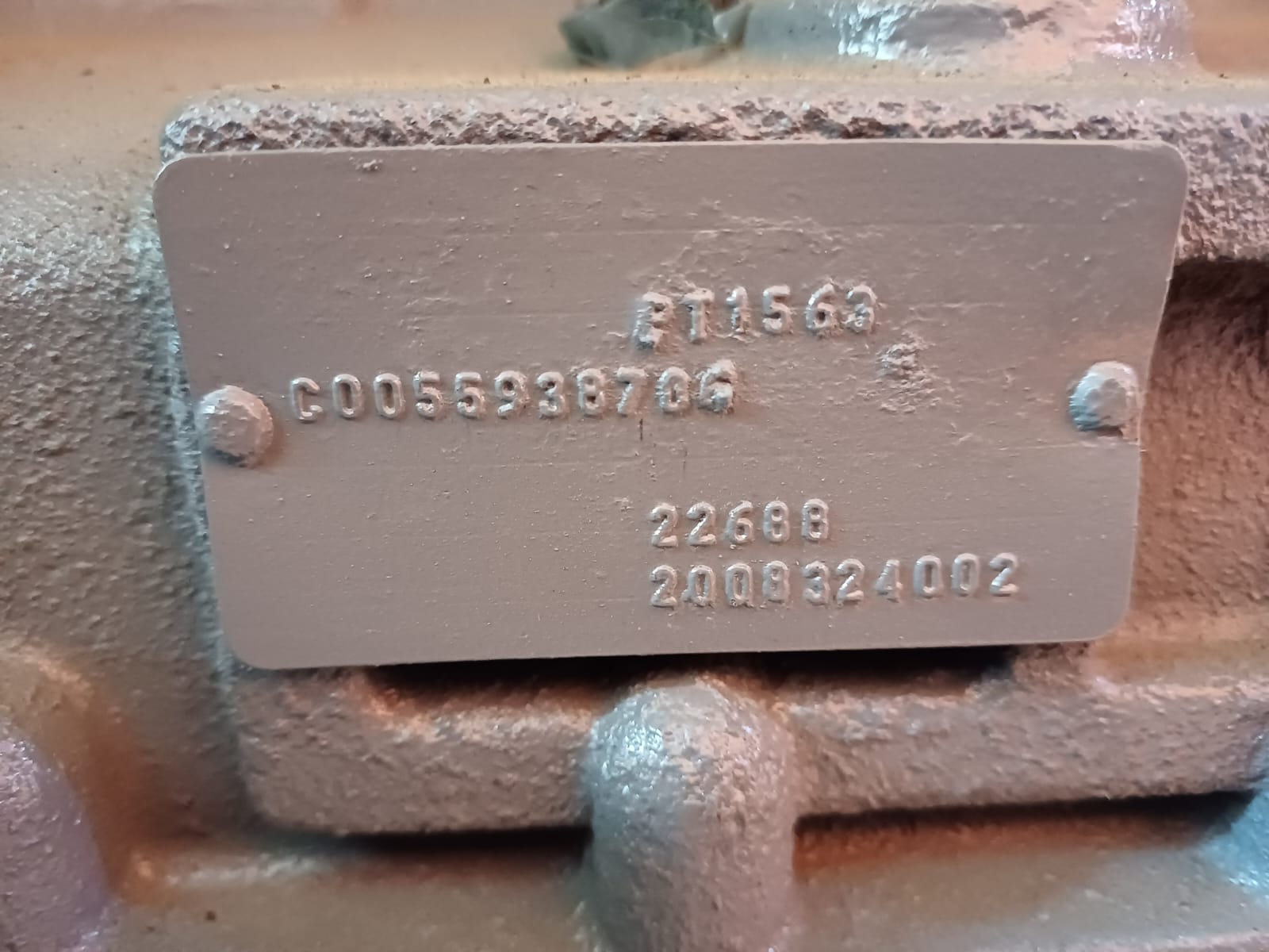 Volvo PT1563 / 22688 Transmission - Image 3