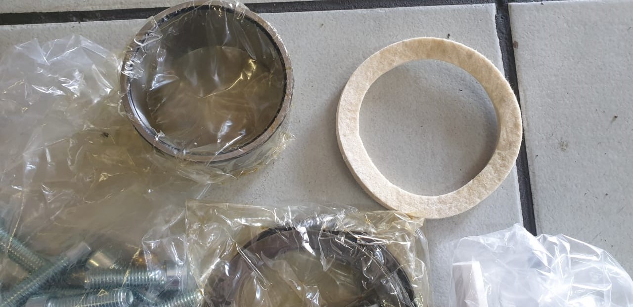 CompAir Air End Shaft Seal Kit EK210NK - Image 2