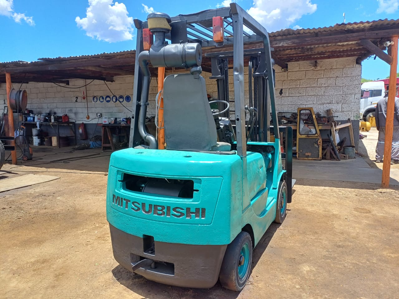 1994 Mitsubishi FD18 Forklift 1,8 Ton - Image 4