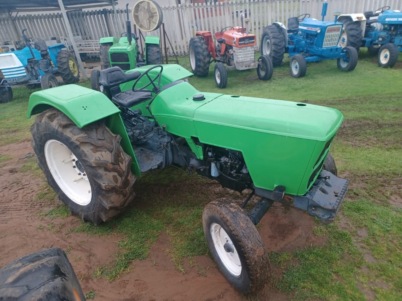 Deutz 3 Cylinder Tractor - Image 4