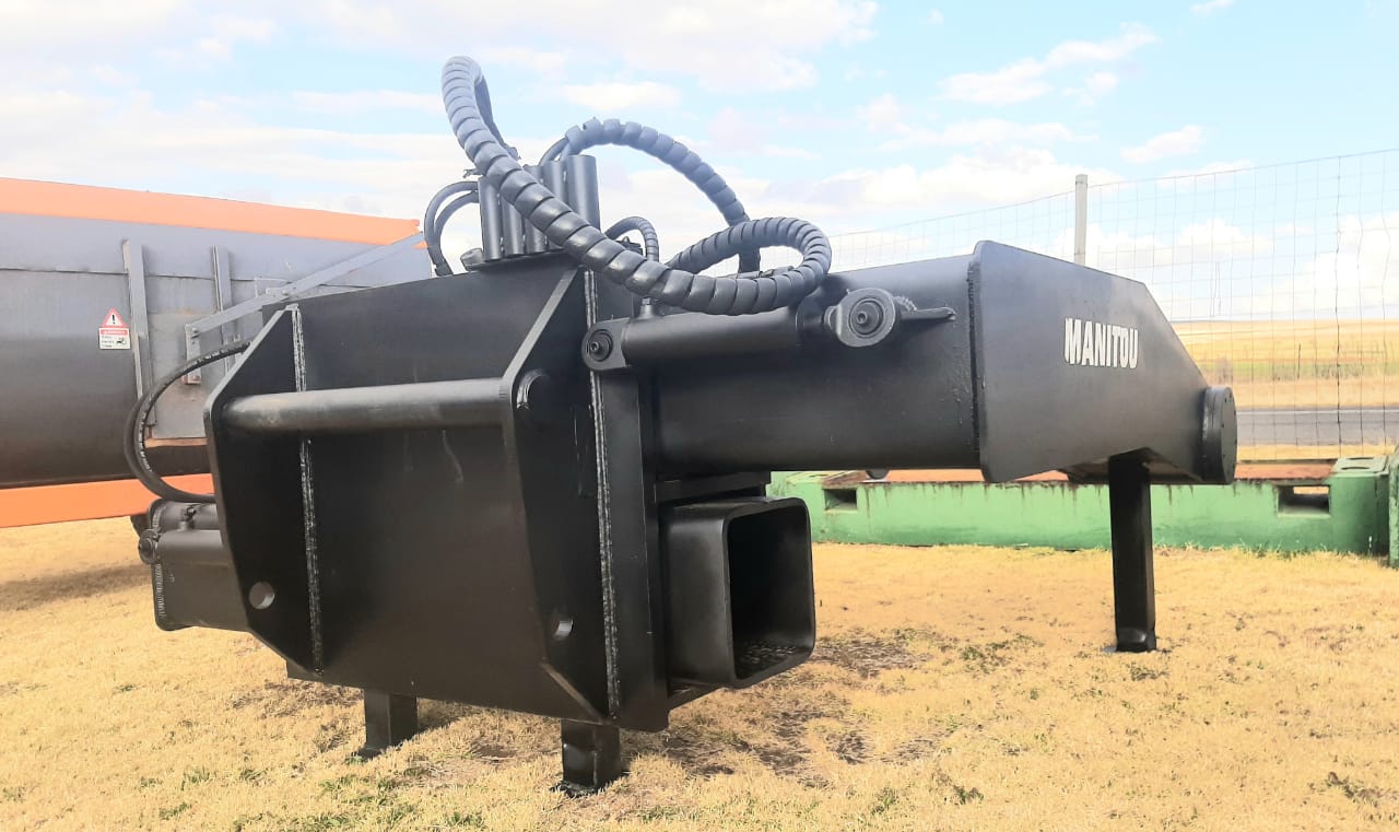 Telehandler Cable or Conveyor Belt Reel Handler Attachment - Image 5