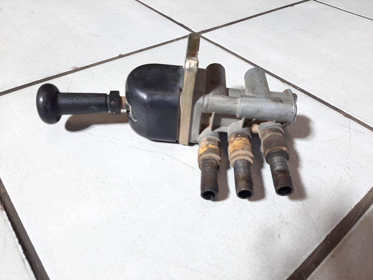 Air Brake Valve Control Wabco 9617222520 - Image 2