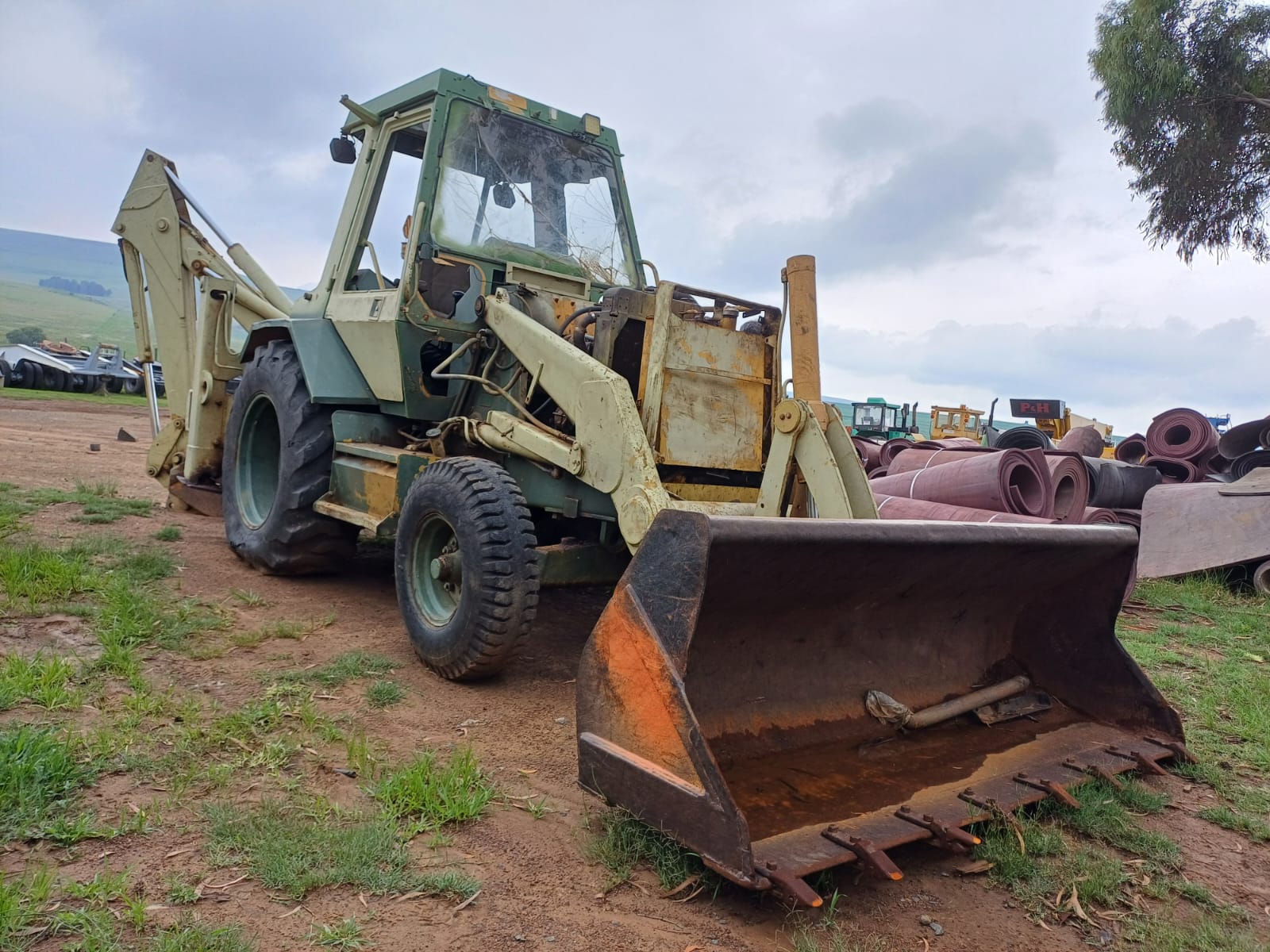 Caterpillar 428 TLB
