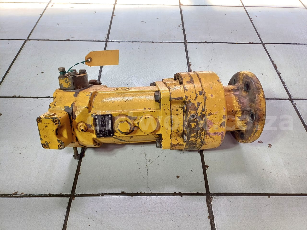 Caterpillar AA6VM55HZ Hydraulic Motor - Image 2