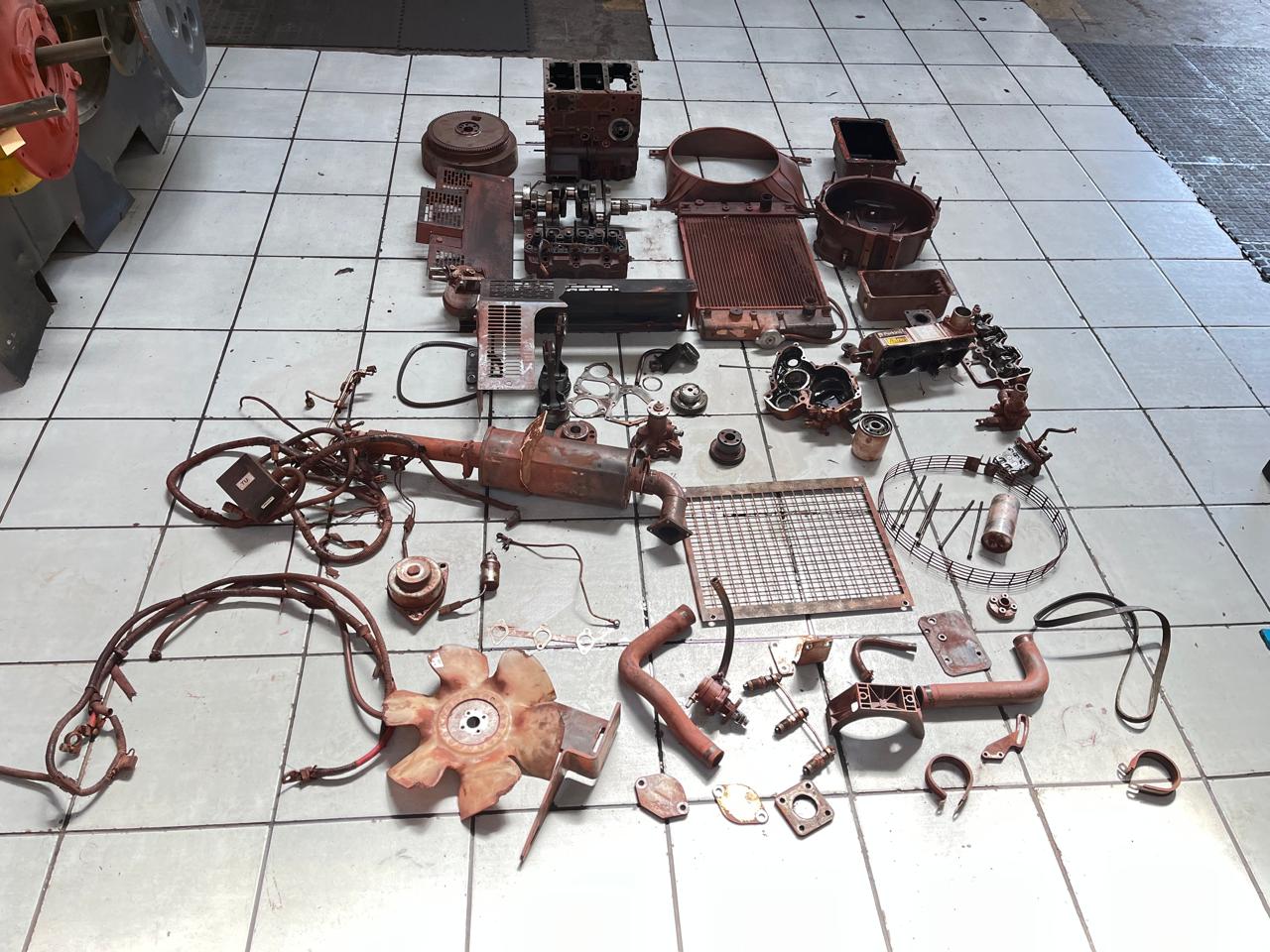 Perkins 403D-11 / Cat C1.1 Engine Stripping For Spares