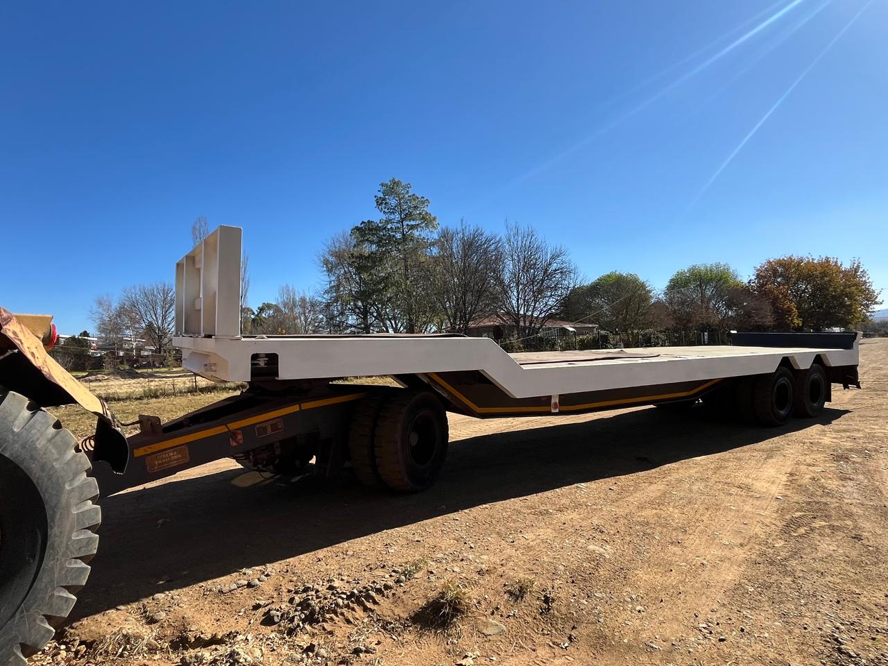 Stepdeck Lowbed Trailer with Dolly 65 Ton - Image 5