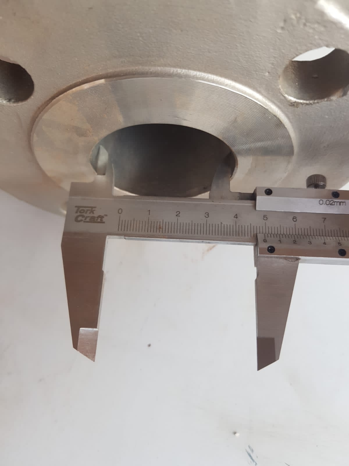 Stainless Steel Flanged End Globe Valve CF8M - Image 2