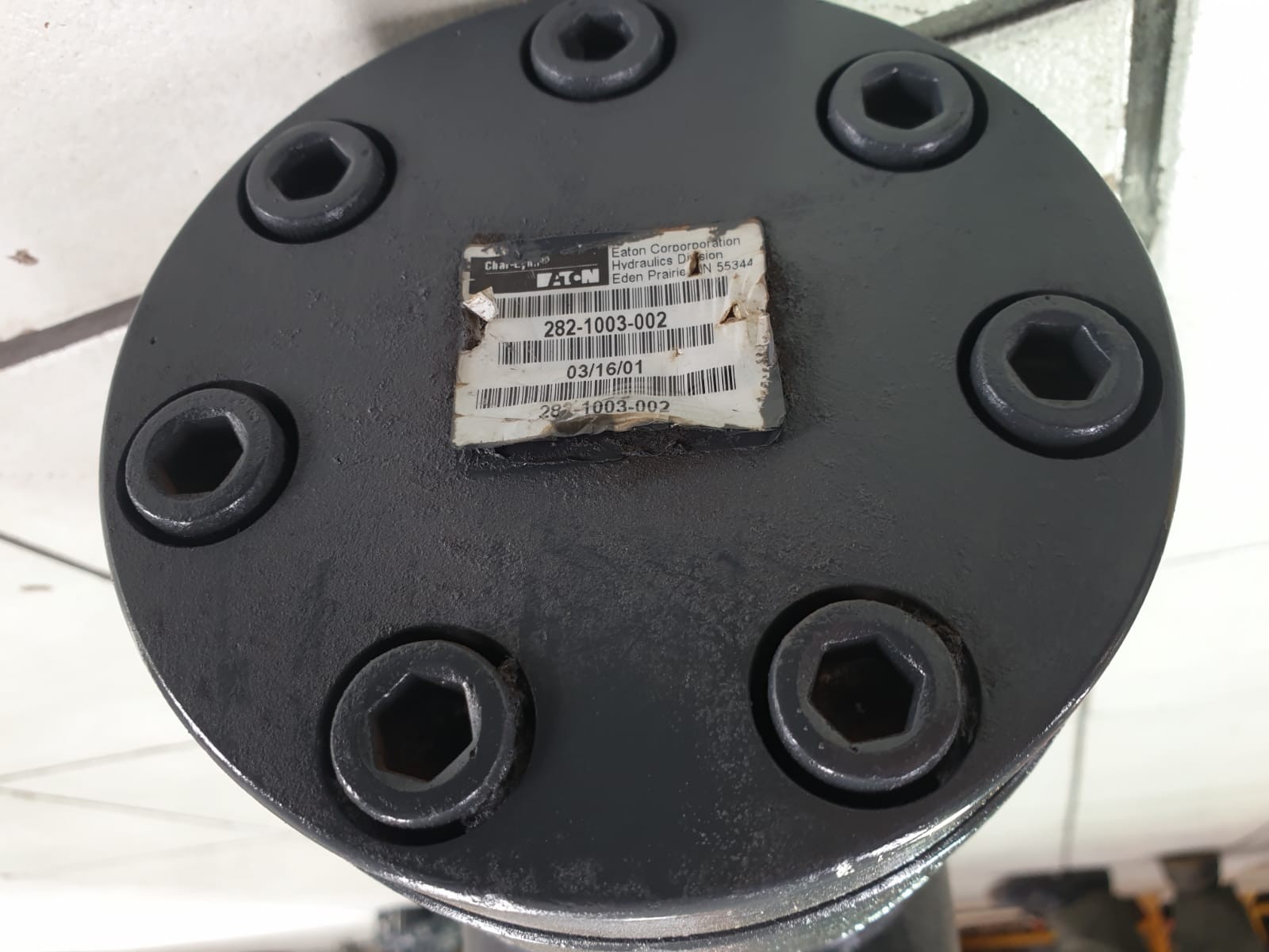 Eaton Char-Lynn Hydraulic Orbital Steering Control Valve 282-1003-002 - Image 4