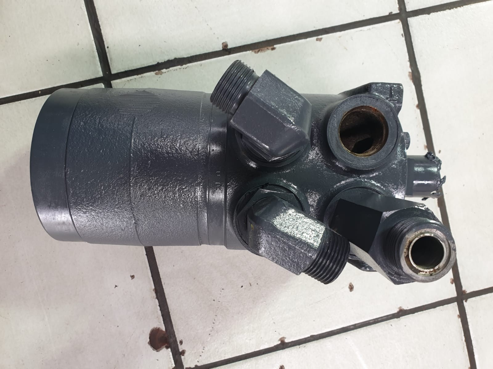 Eaton Char-Lynn Hydraulic Orbital Steering Control Valve 282-1003-002 - Image 5