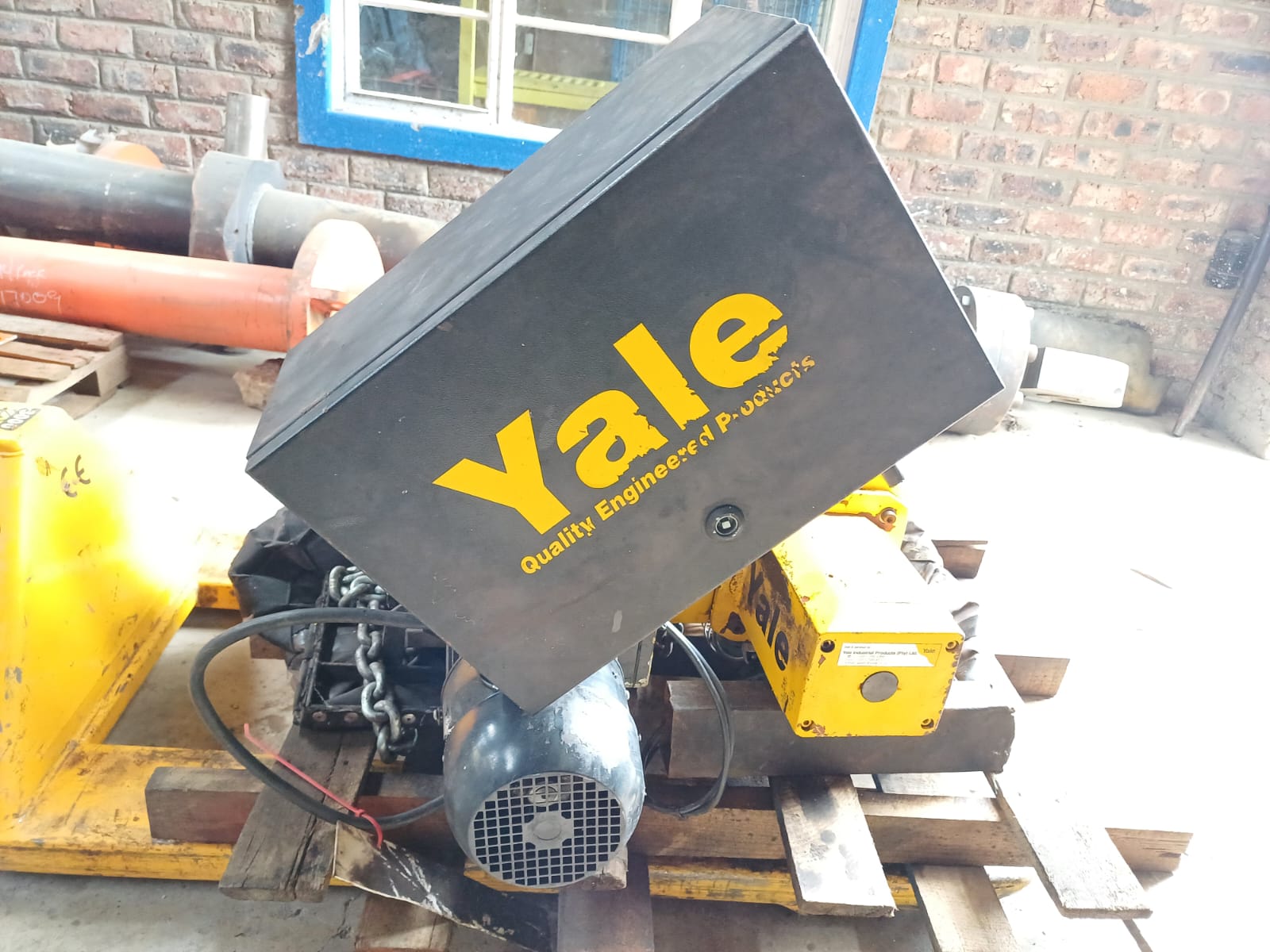 Yale Electric Travel Beam Chain Hoist 10 Ton - Image 9