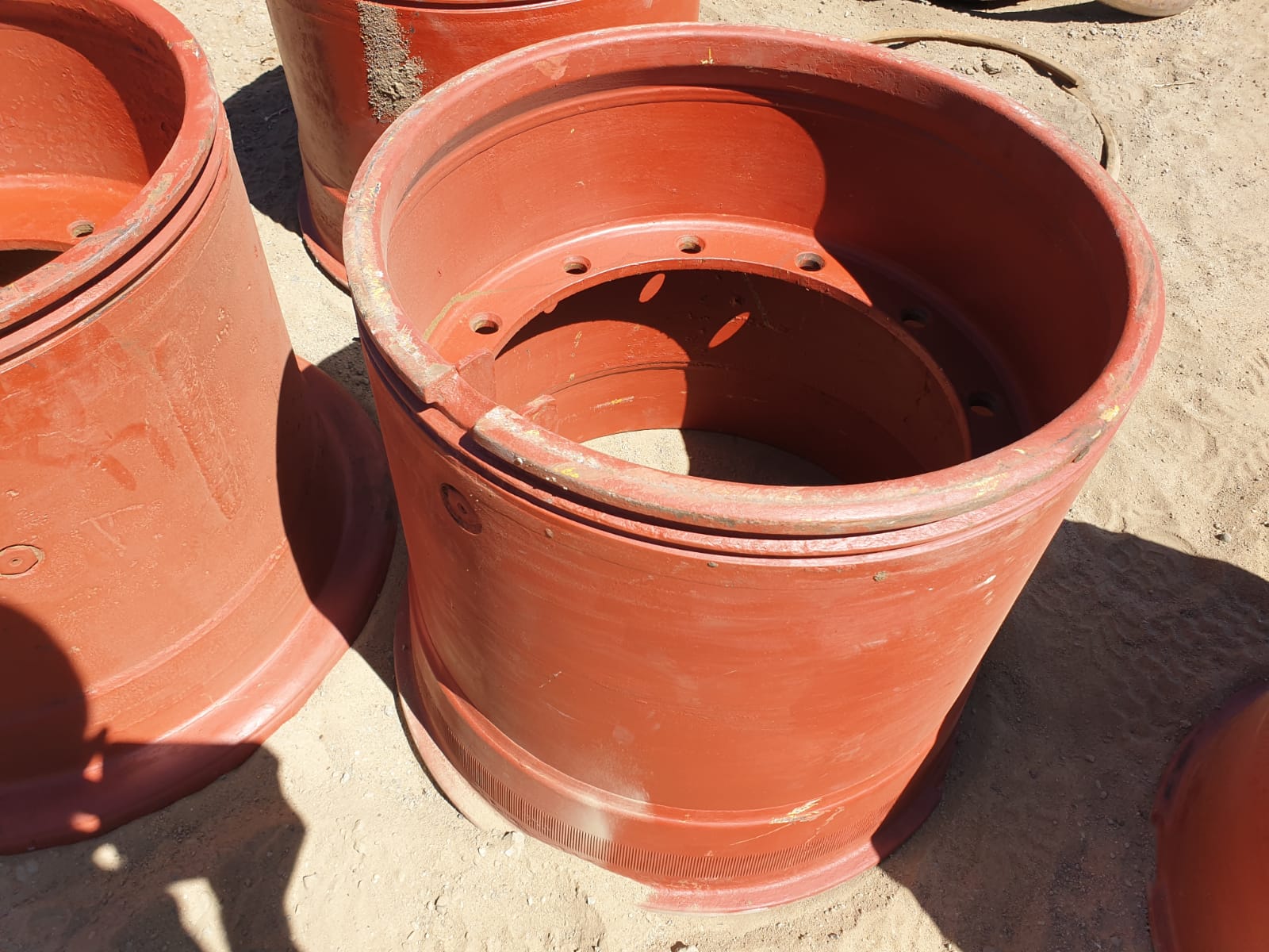 Bell Earthmoving Rim - Image 2