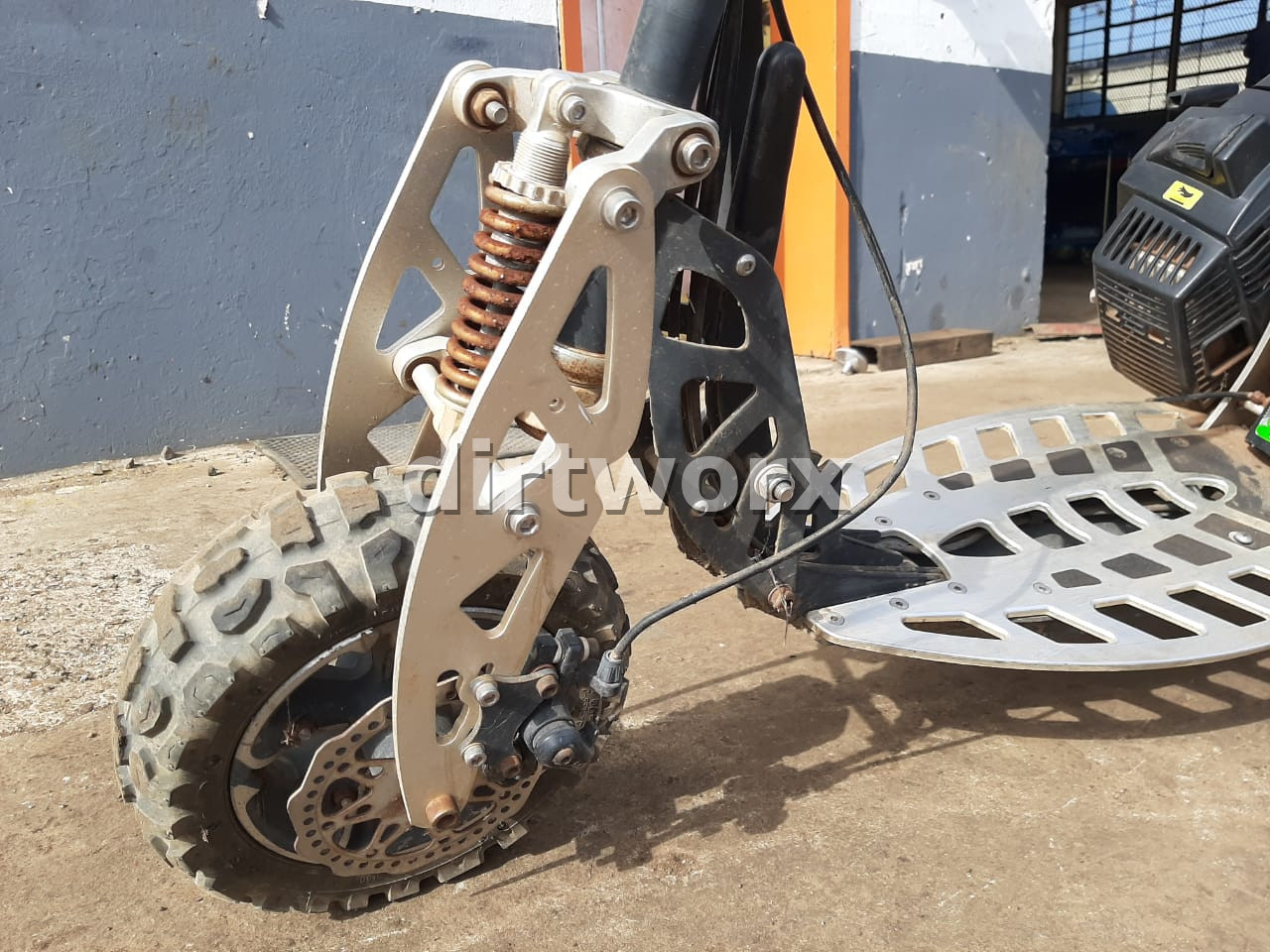 Uber Scoot 70x Powerboard - Image 3