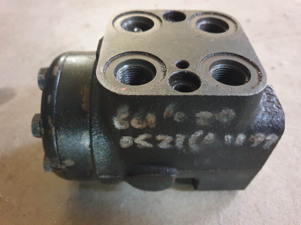 Danfoss Hydraulic Orbital Steering Control Valve OSPC 100 CN