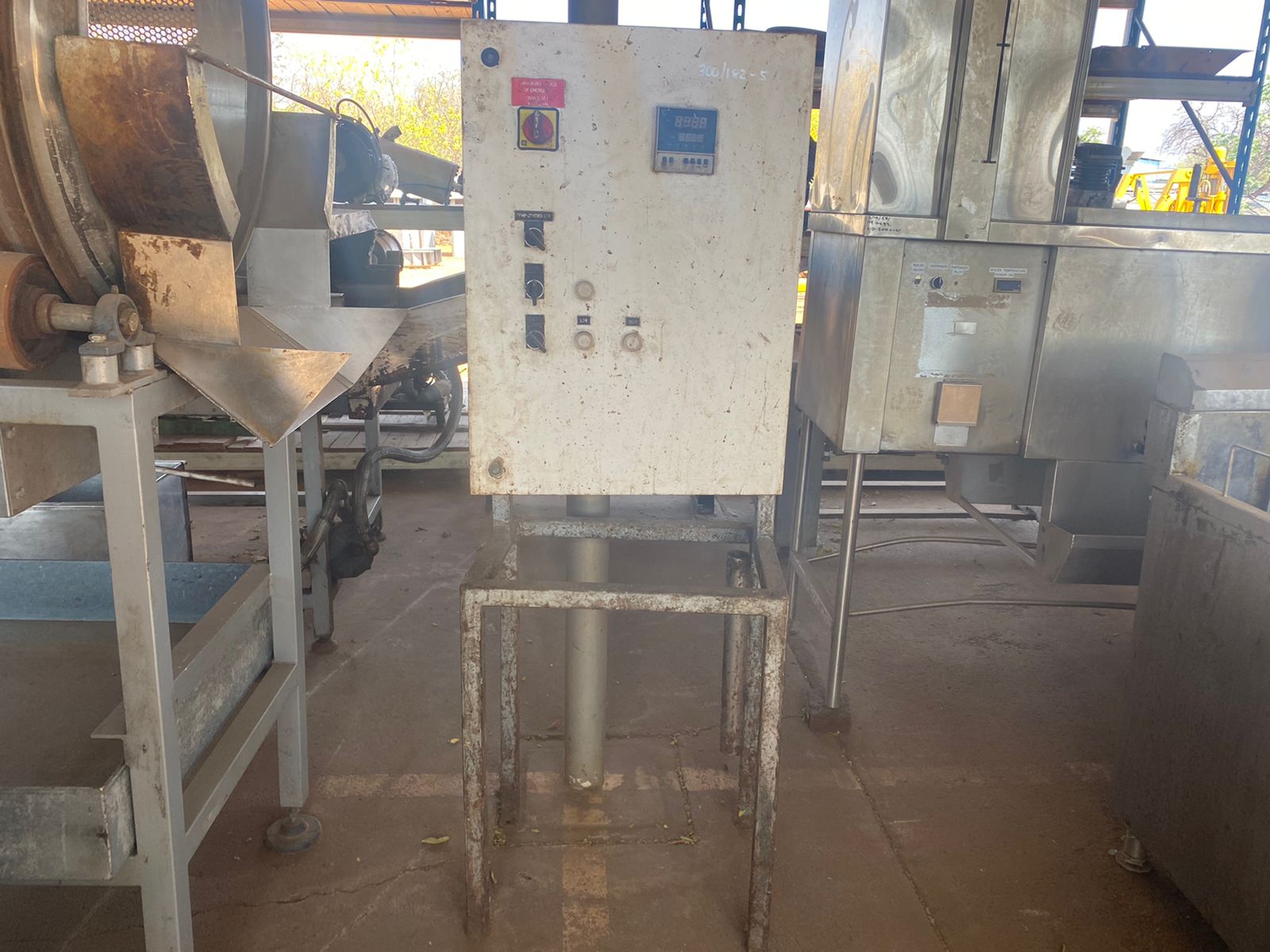 Industrial Deep Fryer and Heat Controller System - Image 2