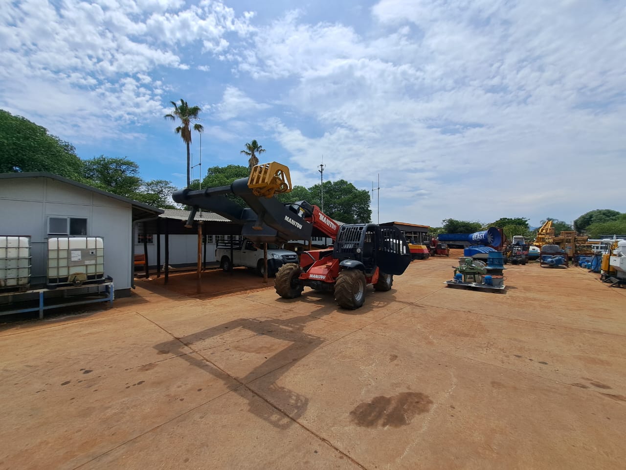 Telehandler Cable or Conveyor Belt Reel Handler Attachment - Image 9