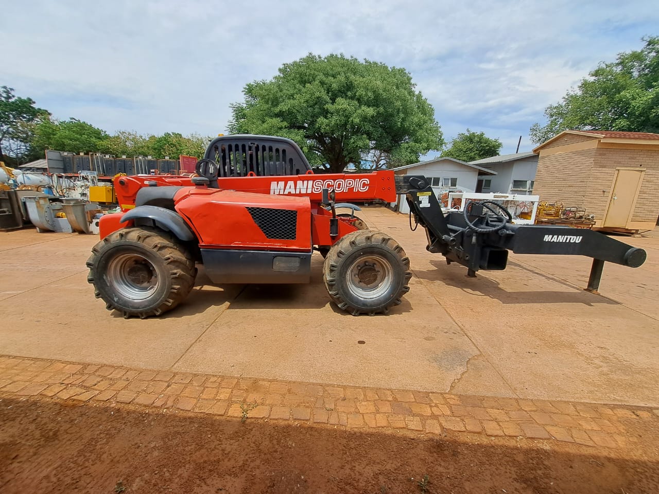 Telehandler Cable or Conveyor Belt Reel Handler Attachment - Image 17