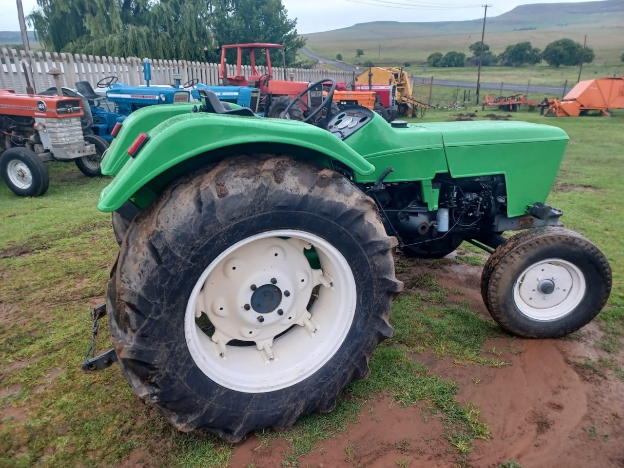 Deutz 3 Cylinder Tractor - Image 5