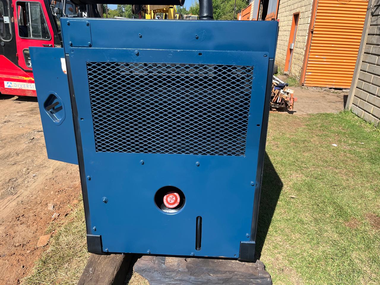 Isuzu 6BD1 Generator 50kVA - Image 5