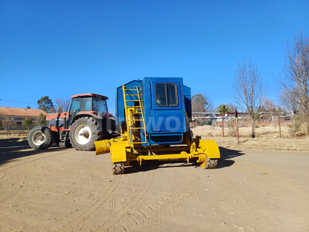 Sleepskraper met Roller Ripper en Watertank - Image 6