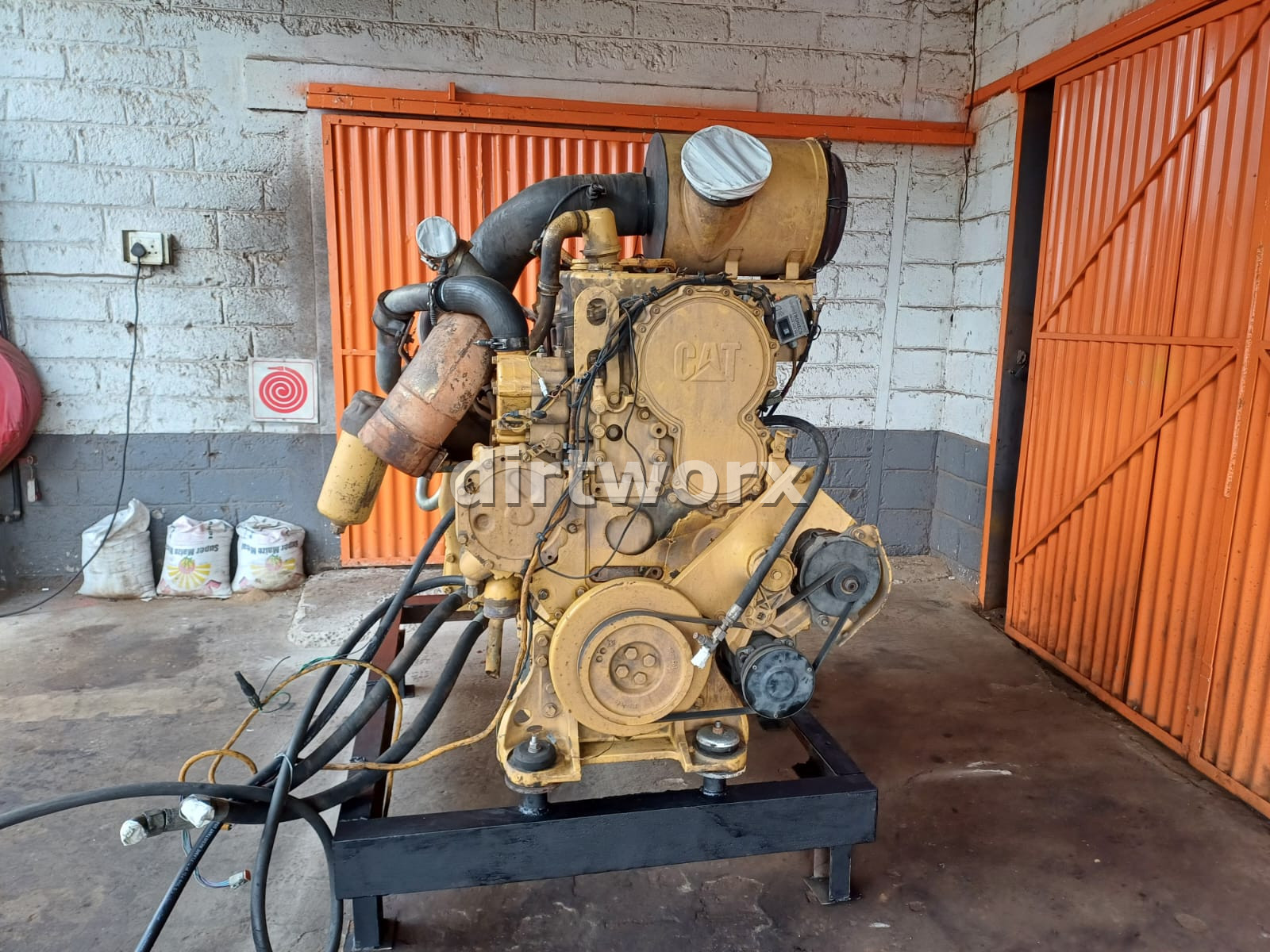 Caterpillar C15 Acert Engine - Image 4