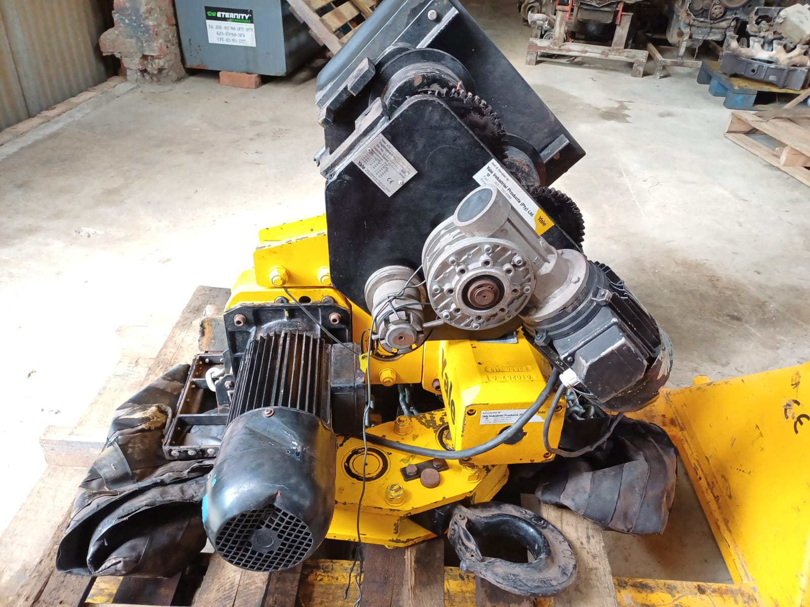 Yale Electric Travel Beam Chain Hoist 10 Ton - Image 11