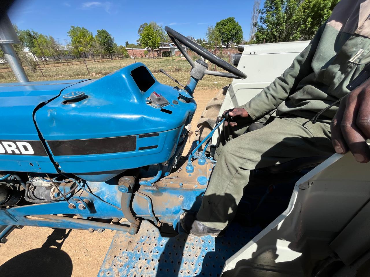 Ford 7610 Tractor - Image 11