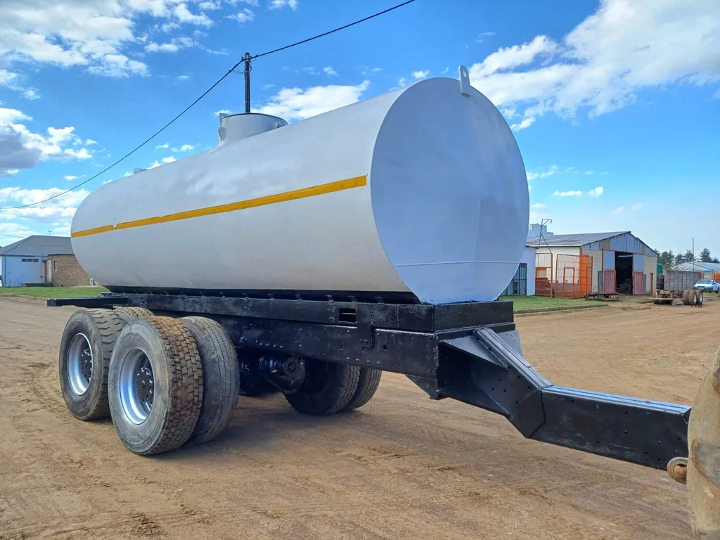 Water Tank Trailer 12700L - Image 3