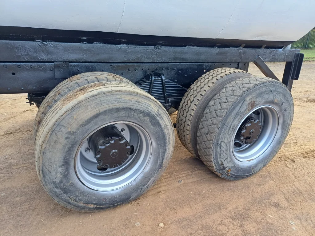 Water Tank Trailer 12700L - Image 9