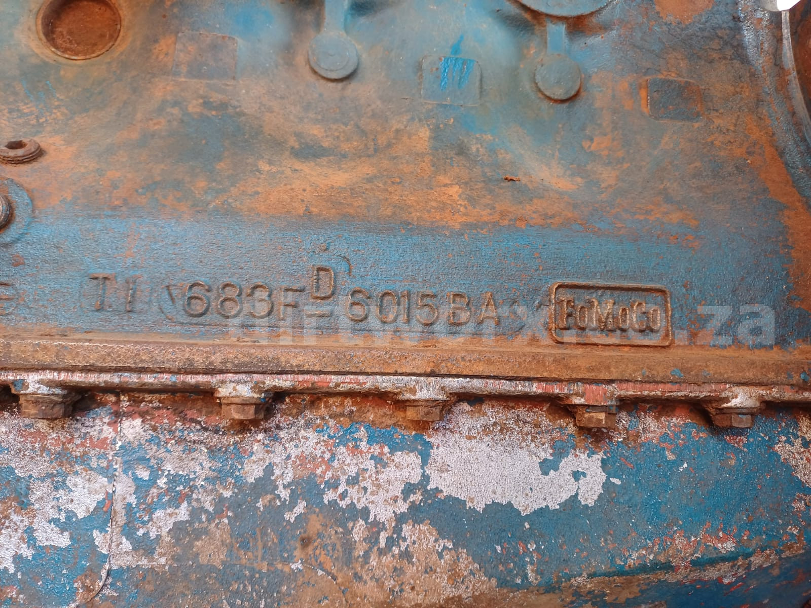 Ford 2713E Engine - Image 7