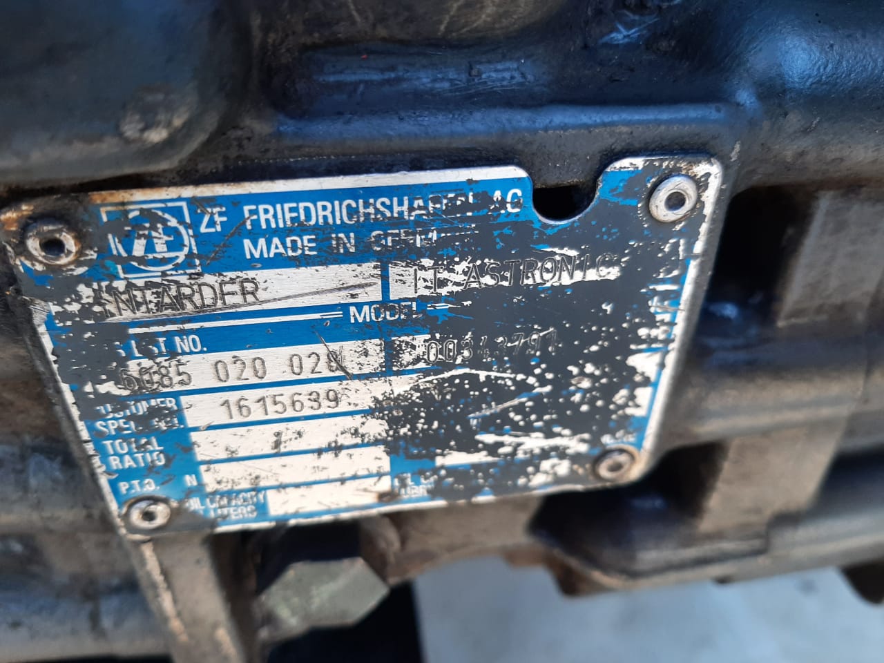 ZF 12 AS 2330 T0 Transmission Gearbox - Image 5