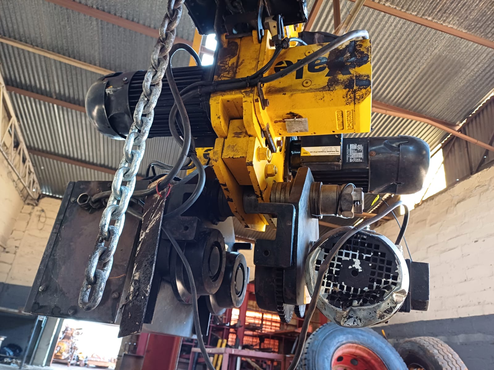 Yale Electric Travel Beam Chain Hoist 10 Ton - Image 4