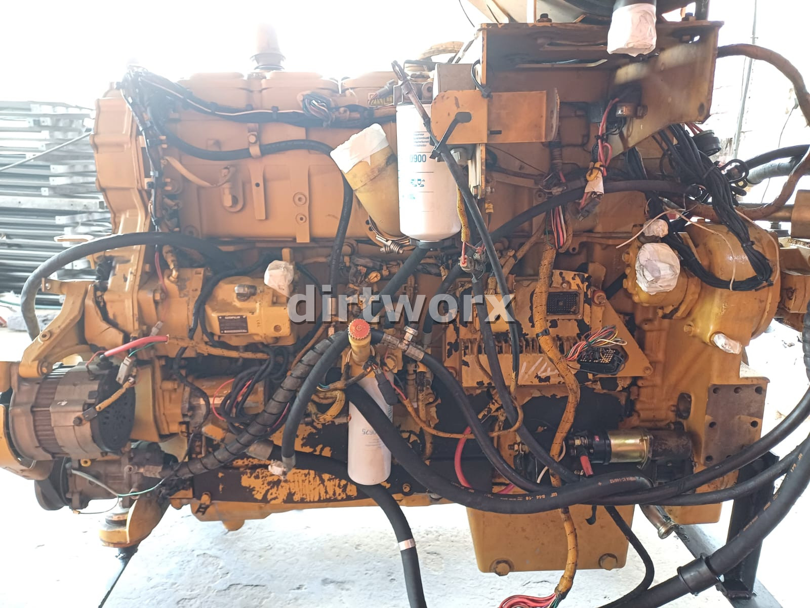 Caterpillar C15 Acert Engine - Image 9