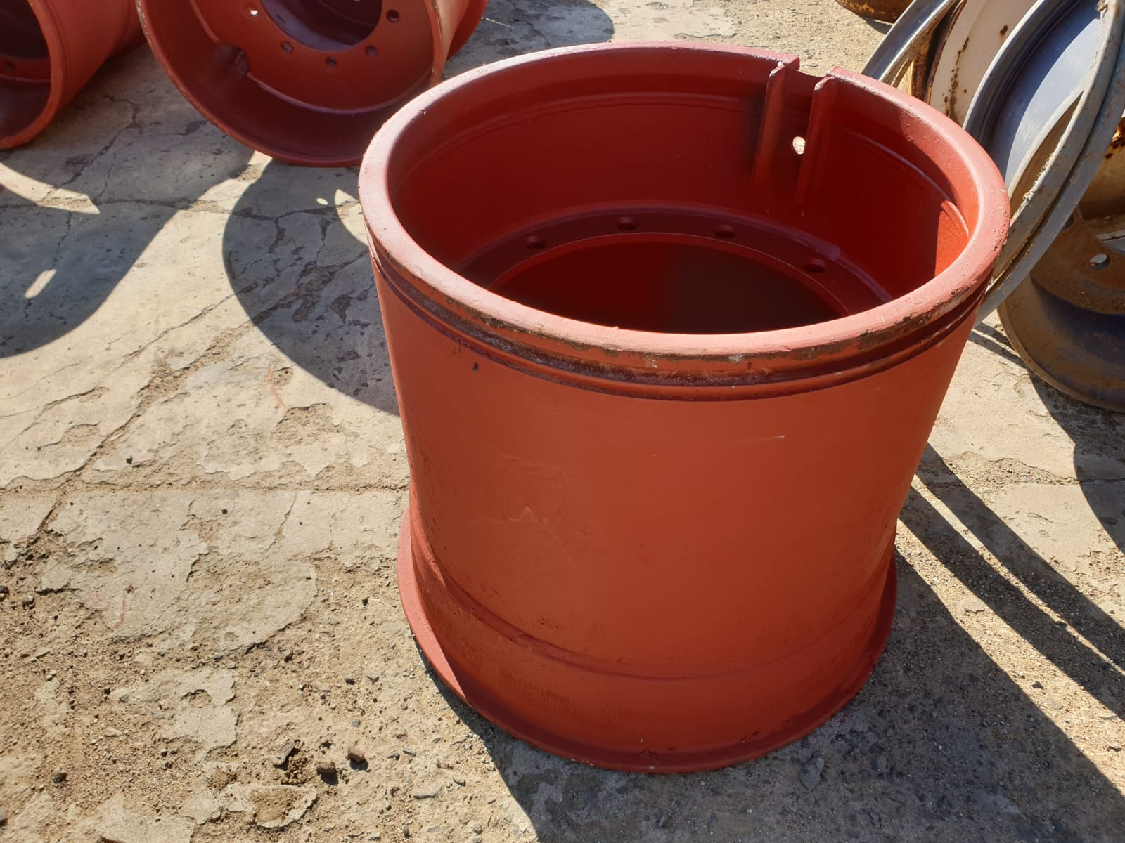 Bell Earthmoving Rim - Image 2