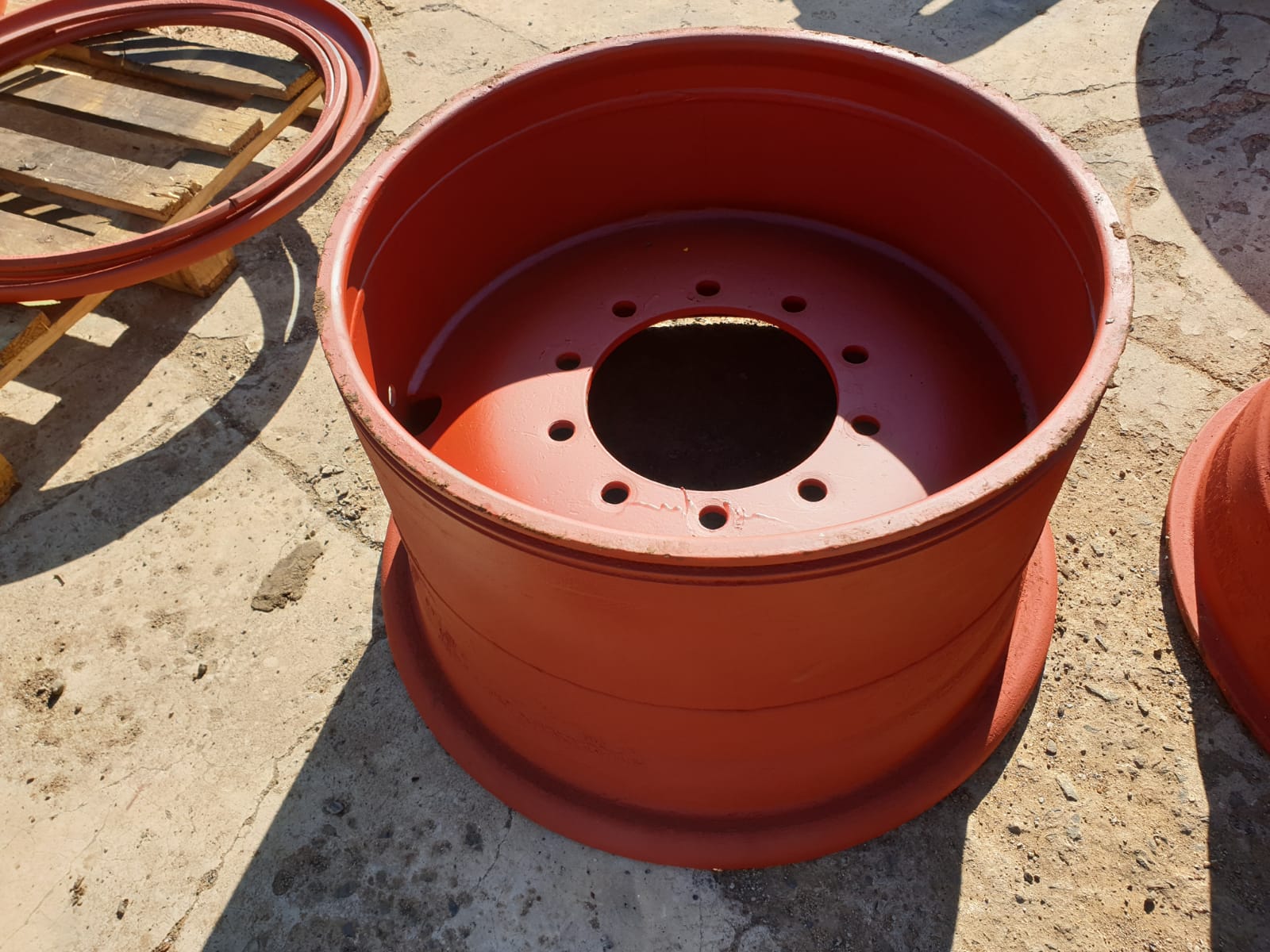 Earthmoving Rim - Image 2