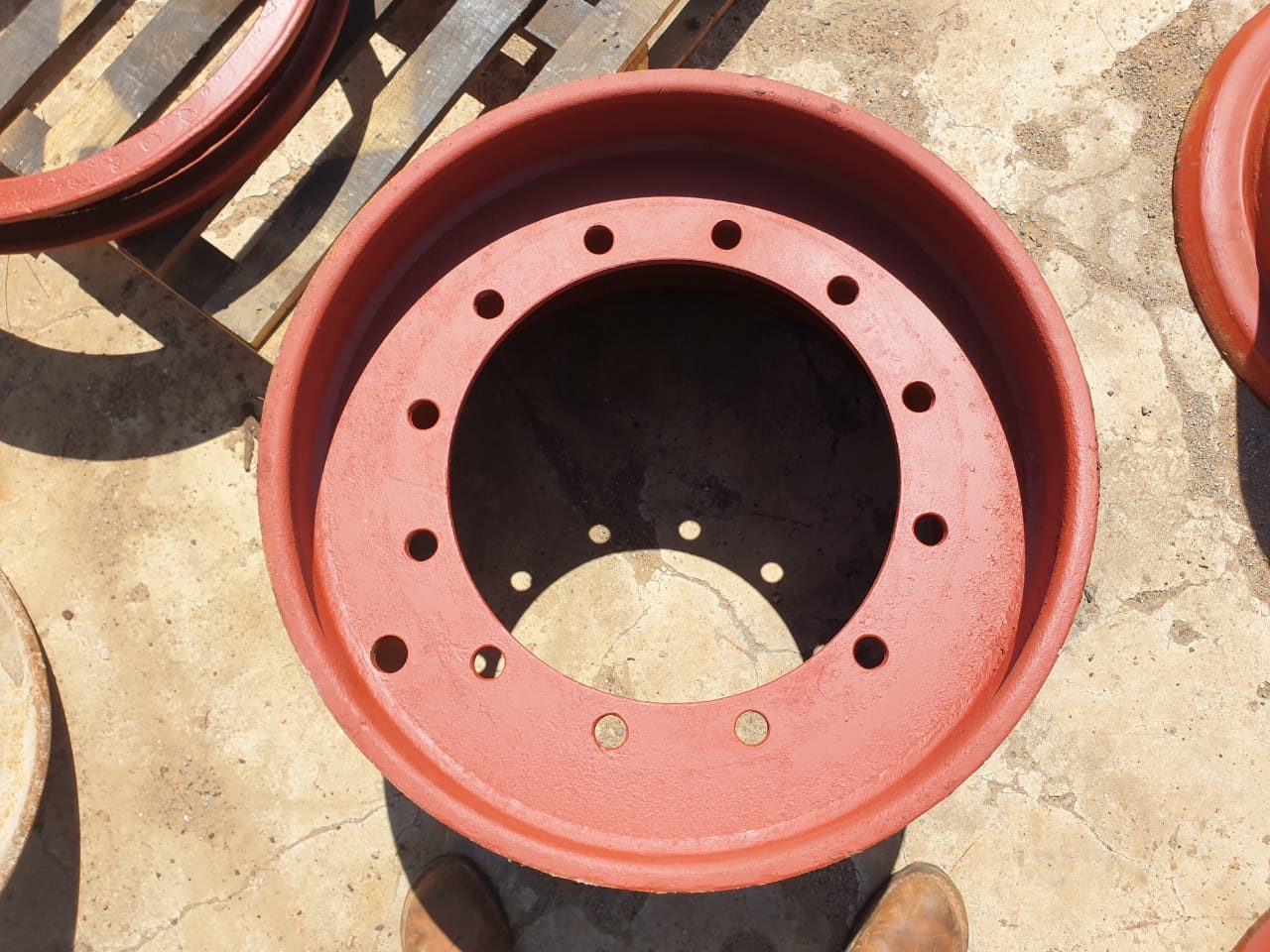 Bell Earthmoving Rim