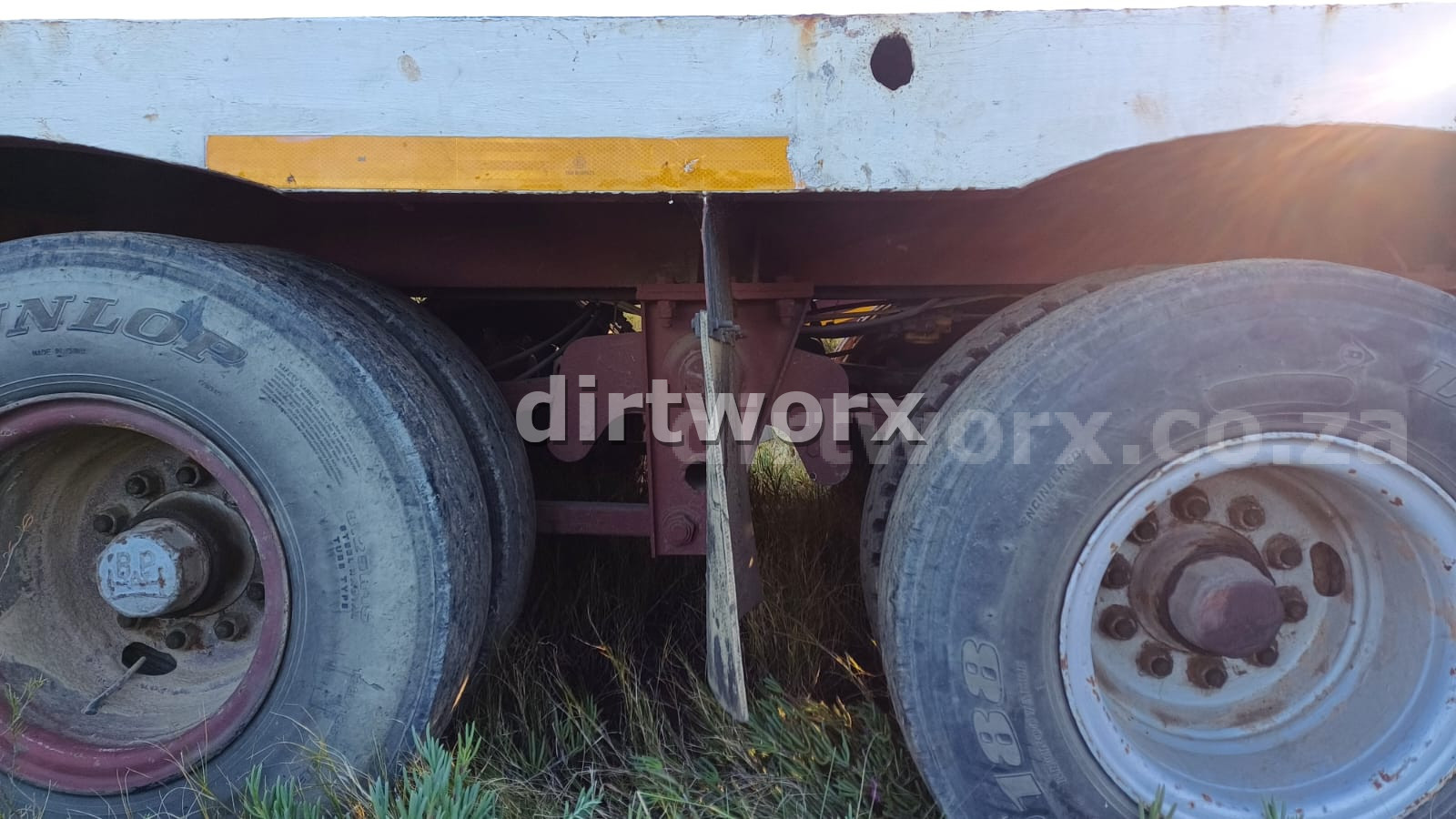 Henred Stepdeck Lowbed Trailer 12.5m - Image 11