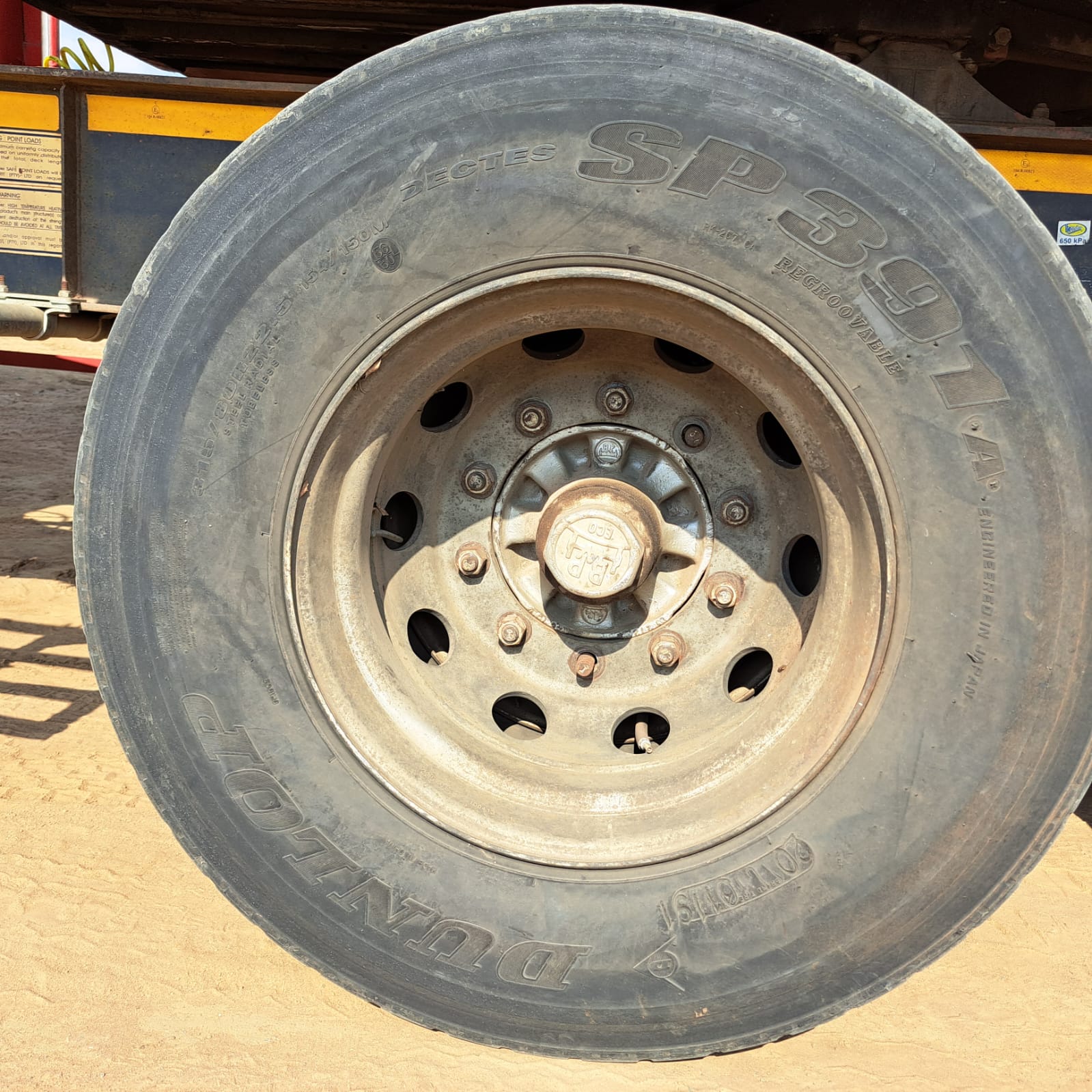 1999 Afrit Tautliner Interlink Beverage Trailer - Image 5