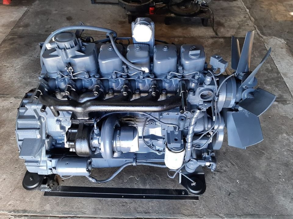 Iveco F4GE Engine - Image 7