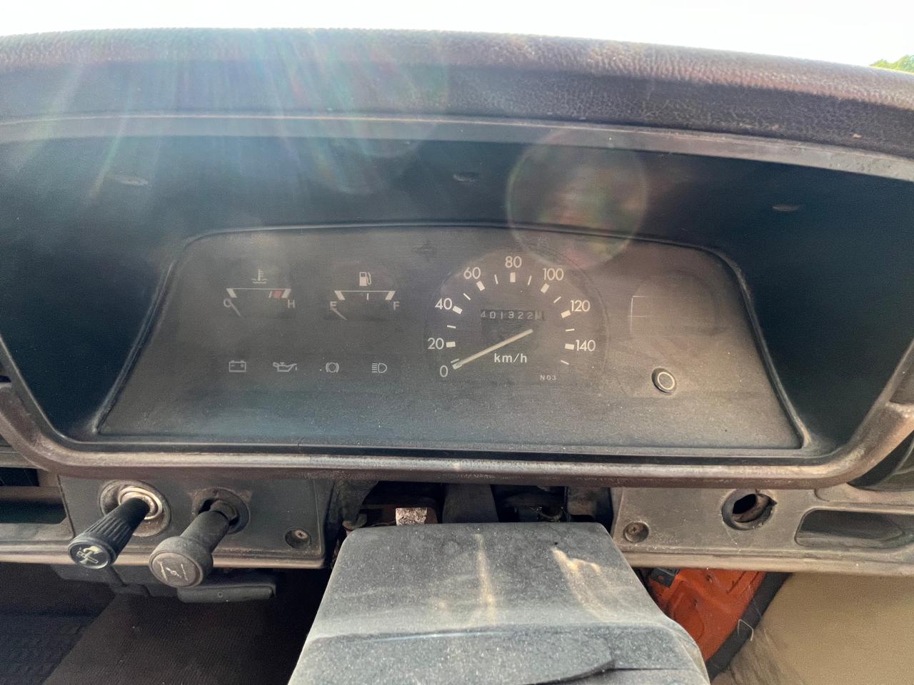 1980 Toyota RN30 Hilux Bakkie With Canopy - Image 7