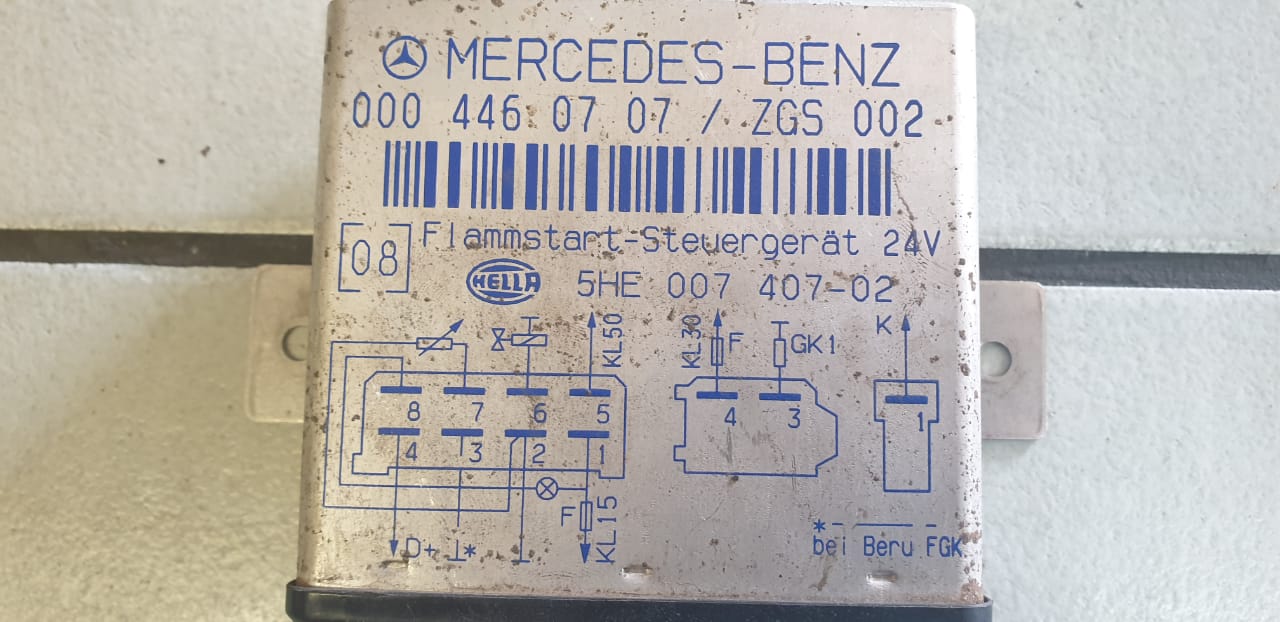 Mercedes-Benz Flammstart Steuergerät Control Unit 0004460707 - Image 2