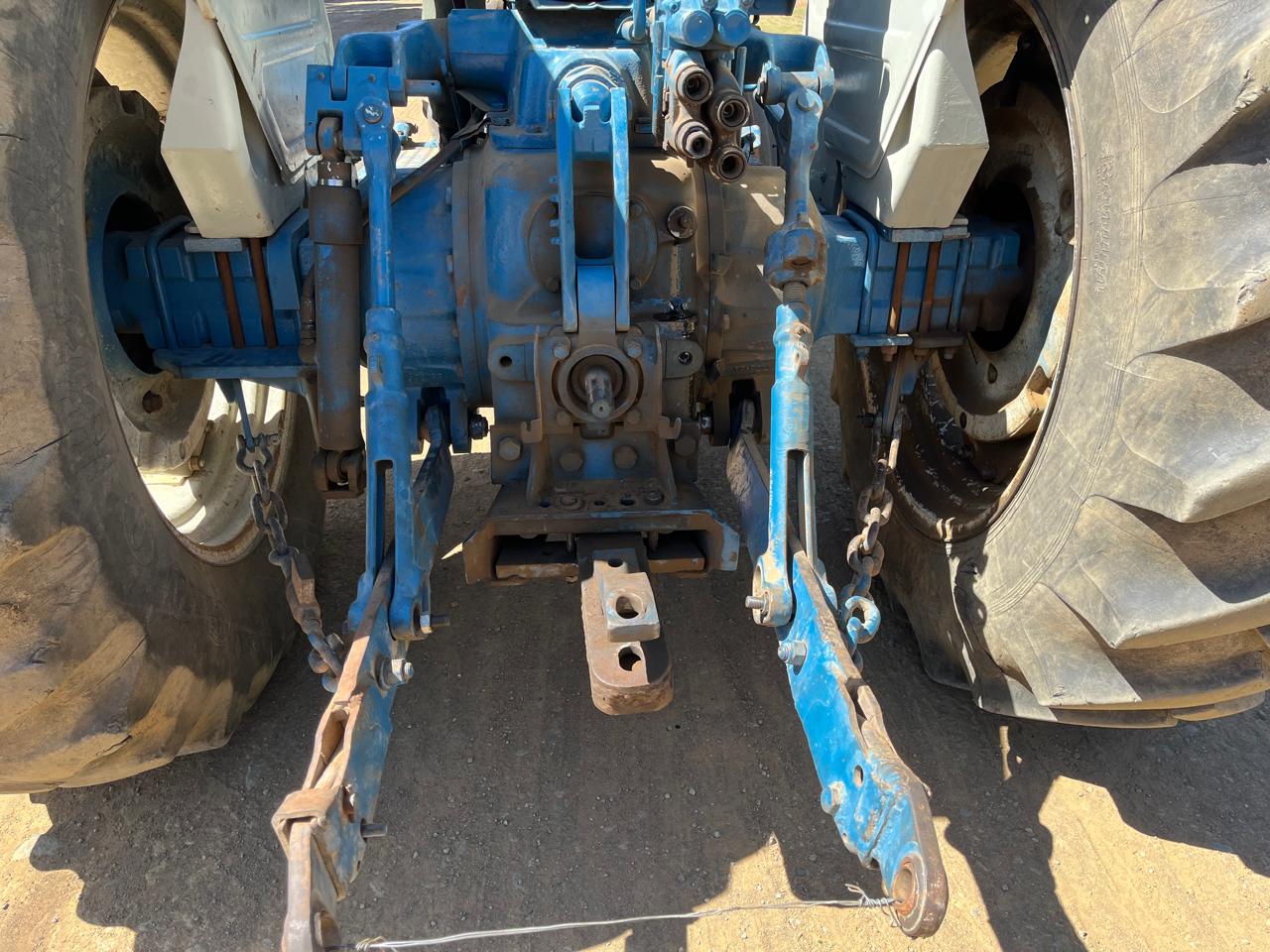 Ford 7610 Tractor - Image 12