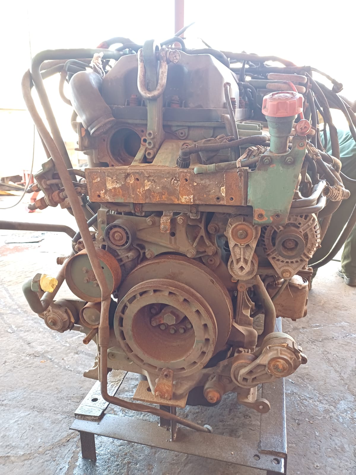 Volvo Penta D9 Engine - Image 2