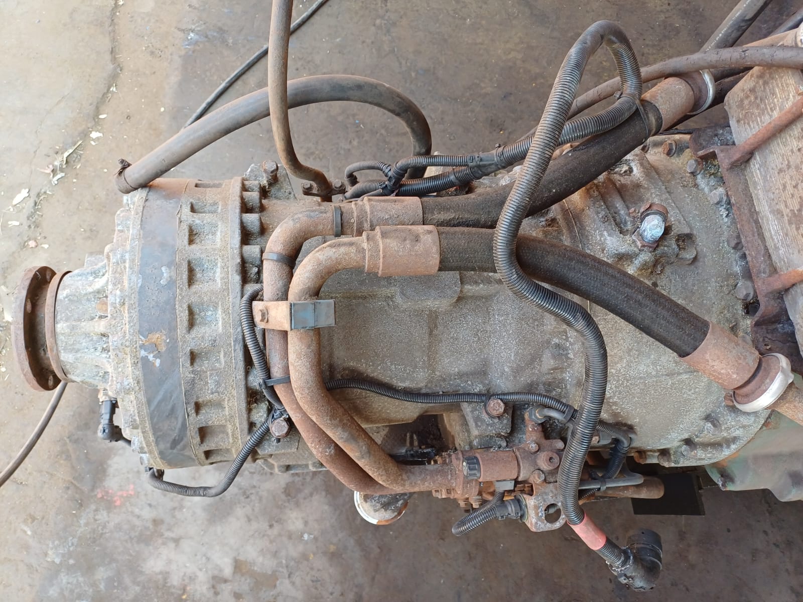 Volvo PT2116 Transmission - Image 5