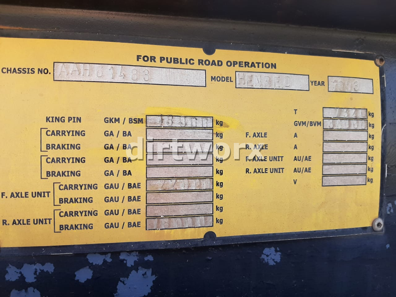 Dry Bulk Cement Tanker Trailer - Image 19