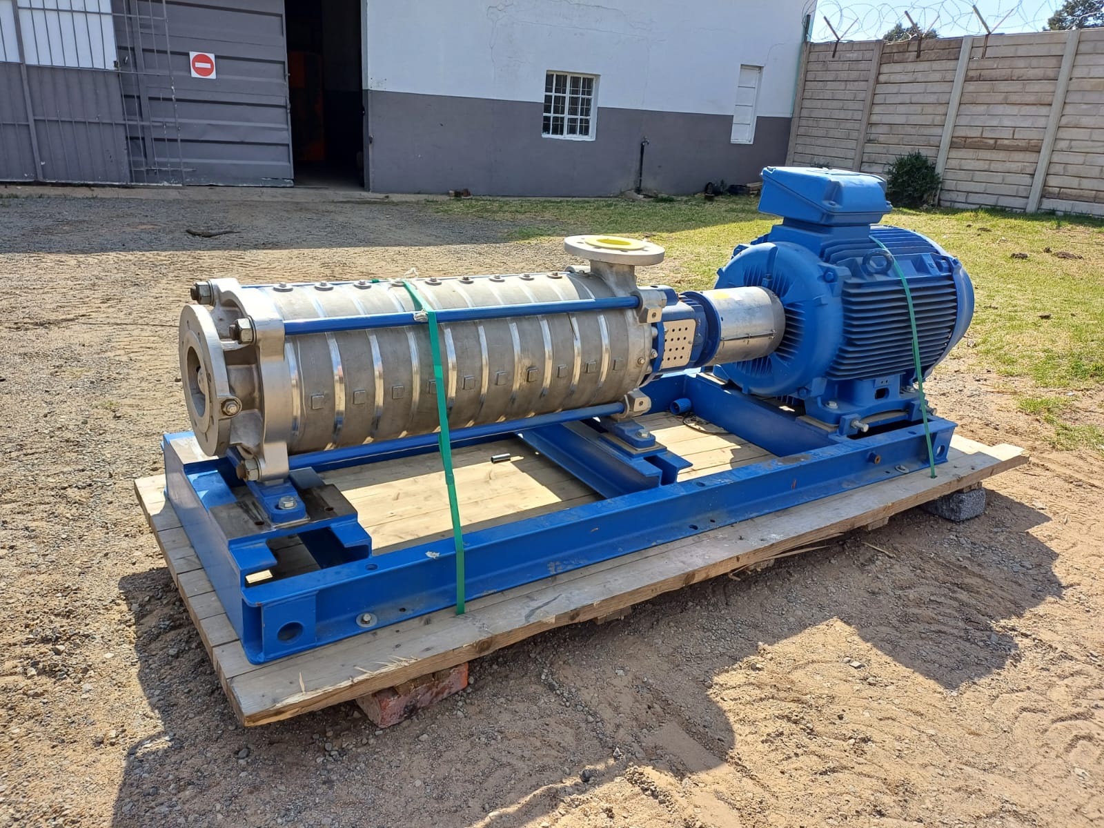 Lowara Multistage Pump Head Max 500m - Image 8
