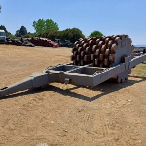 Compactor Padfoot Roller